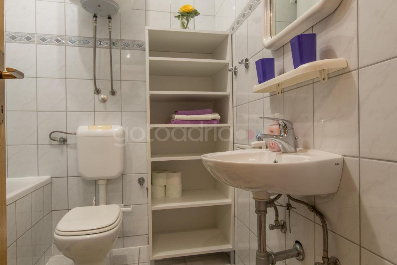 Quiet Area Apartments Rose Makarska Exterior photo