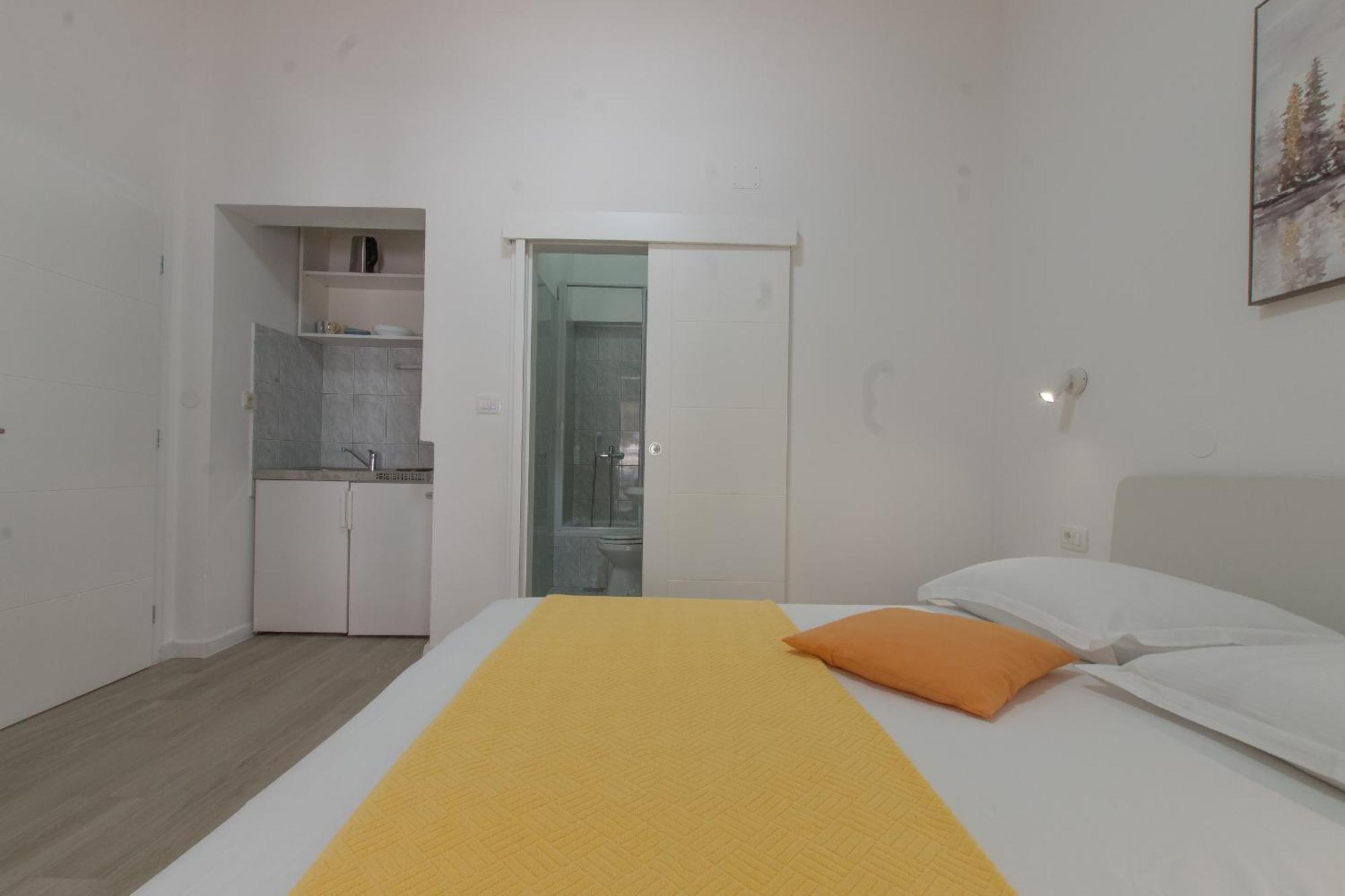 Quiet Area Apartments Rose Makarska Exterior photo